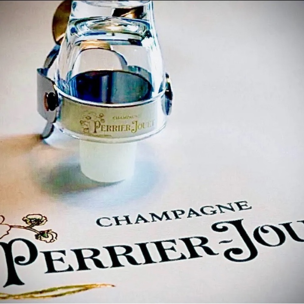 PERRIER JOUET CHAMPAGNE BOTTLE STOPPER/ /FIZZ SAVER MADE IN ITALY - Picture 3 of 9